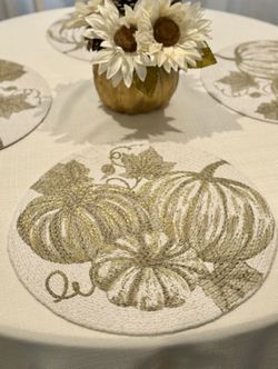 Set of 4 Gold Pumpkin Braided Placemats