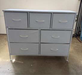 7 Drawer Dresser