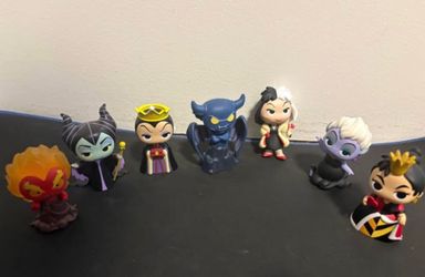 Villains Figures