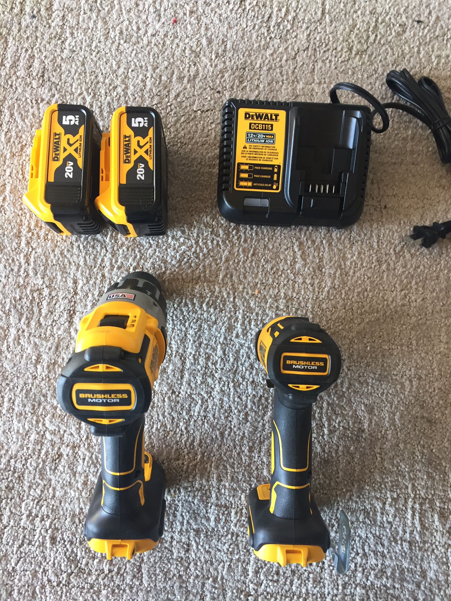 DEWALT XR 2-Tool 20-Volt Max Brushless Power Tool Combo Kit (Charger Included and 2-Batteries Included. 5.0 )