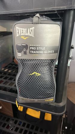 Pro Style Training Gloves