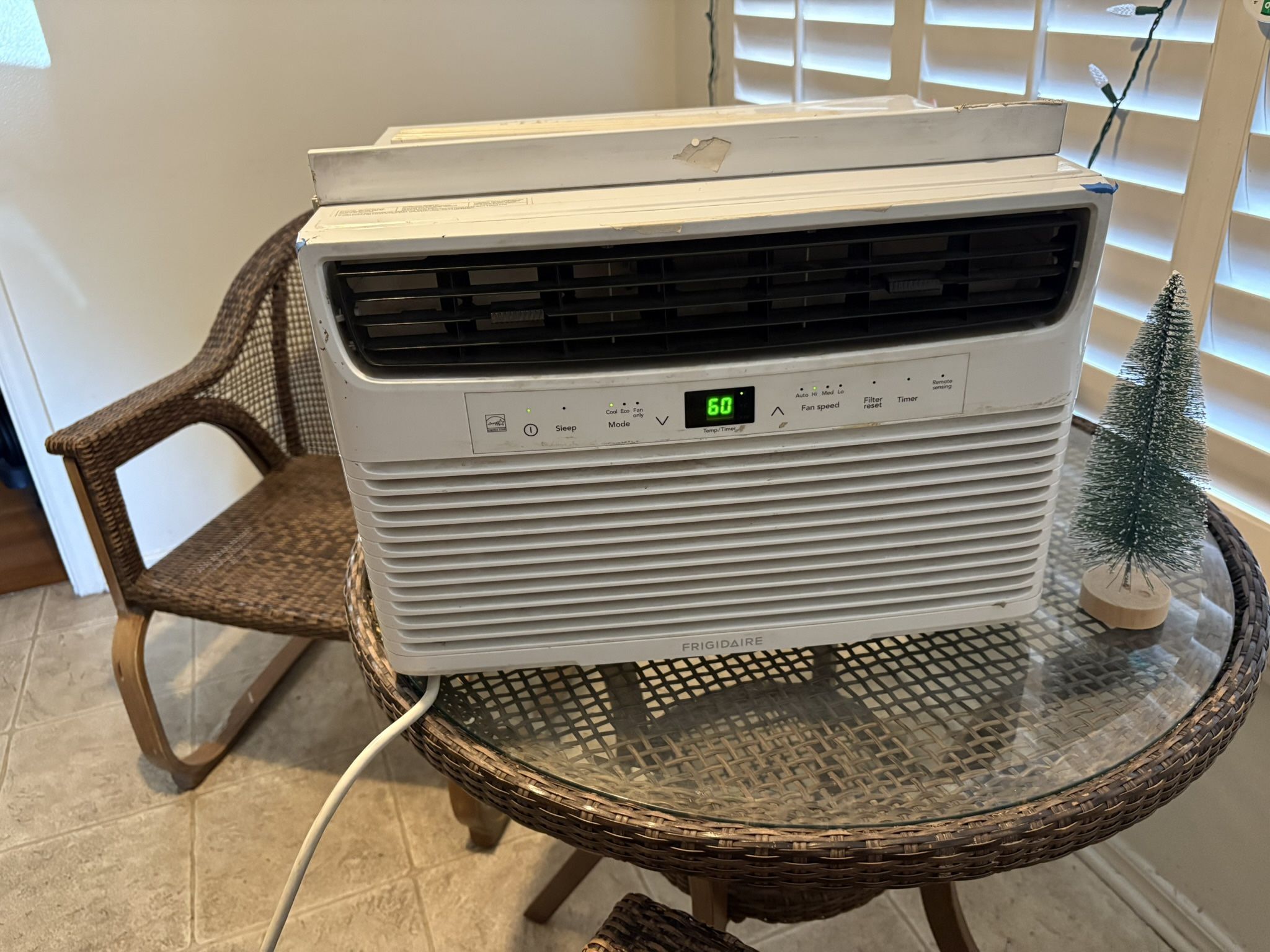 Window AC Unit