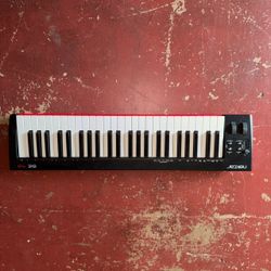 Nektar SE 49 MIDI Keyboard