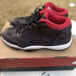 Jordan 11 Retro IE Low Sz 11 $150 OBO