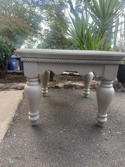 Accent Table