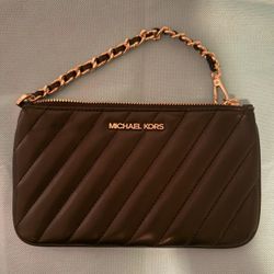 Michael Kors Wristlet 
