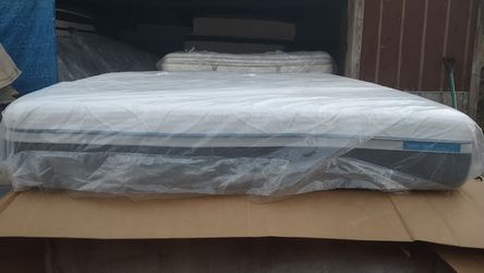 King Size Mattress And Box Springs Sealy Posturepedic Premier Hybrid