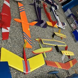RC Gliders , Airplanes