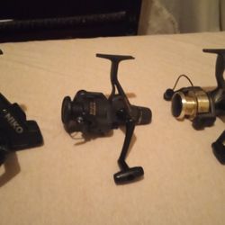 3 Spinning Reels  & 2 Micro Spin Combos Package Deal Great Working Order