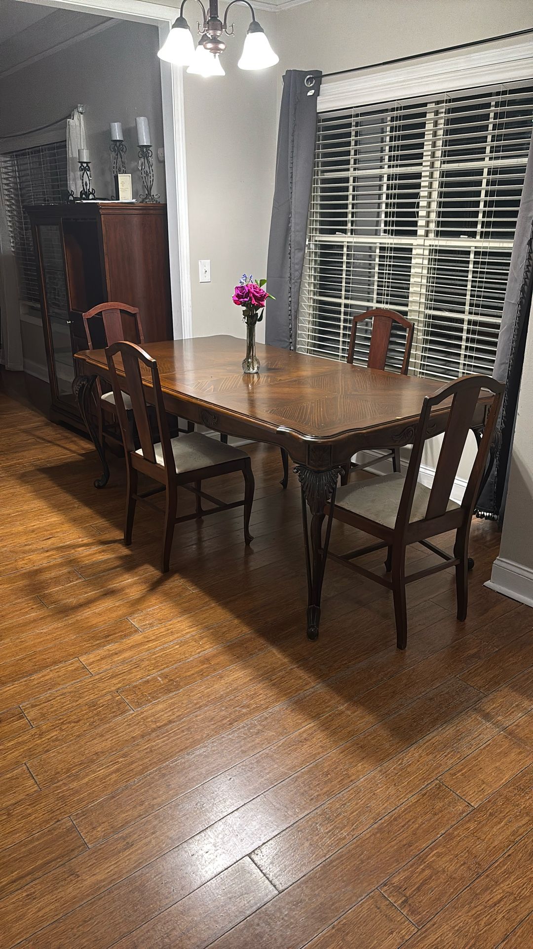 Kitchen Table And 4 Chairs Set