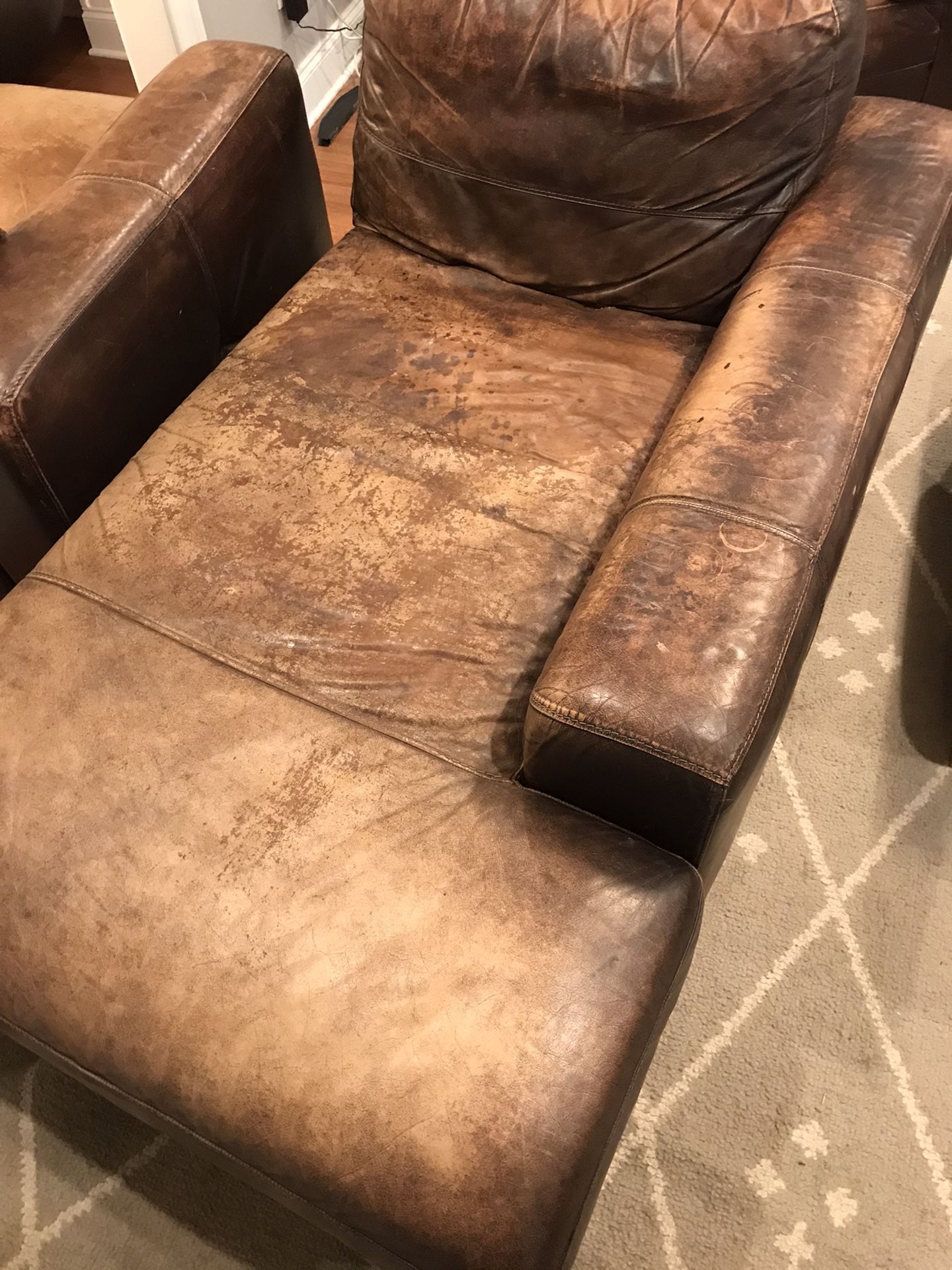 FREE Sectional Couch for Sale in Knoxville, TN OfferUp