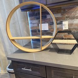 Set Of 2 Wall Shelves