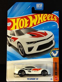 Hot Wheels 18 Camaro SS
