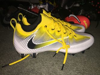 Nike Vapor Football Cleats
