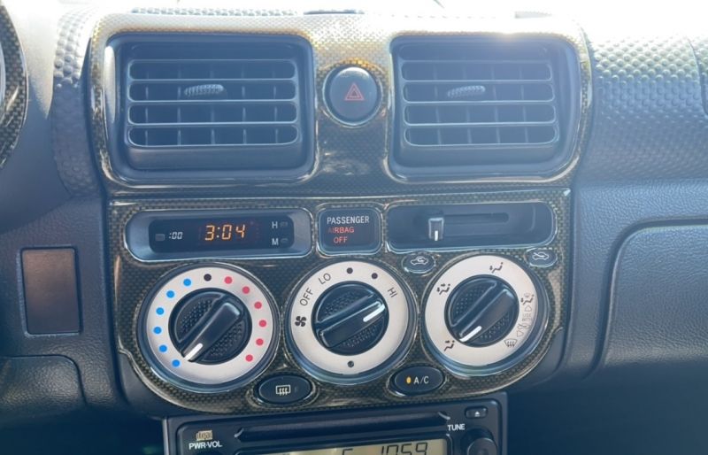 2002 Toyota MR2 Spyder