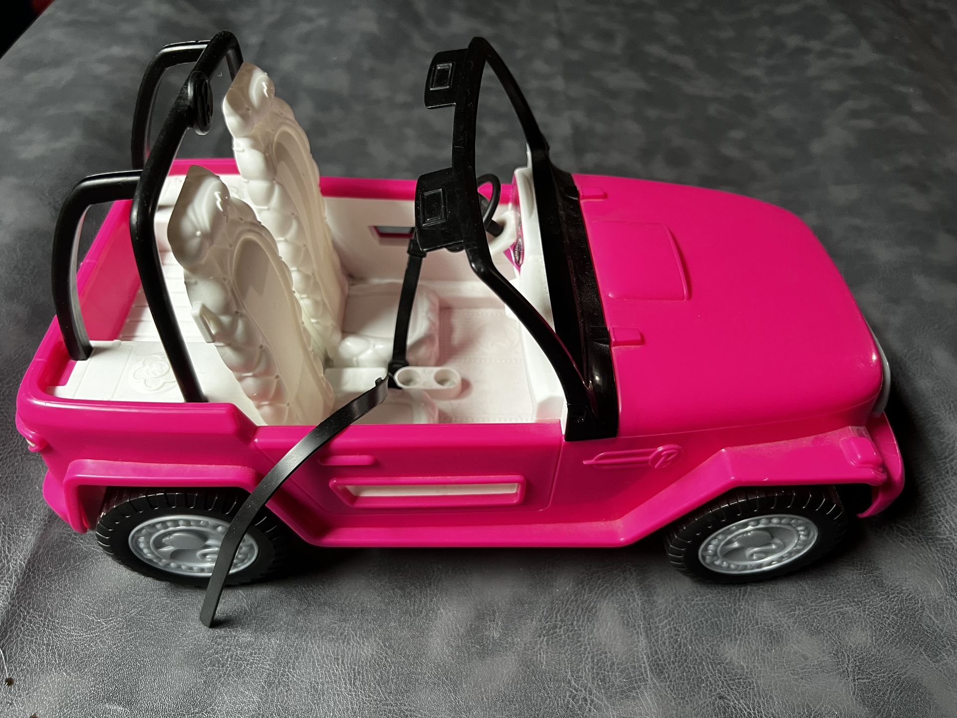 Barbie Jeep