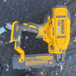 Dewalt 18 Ga