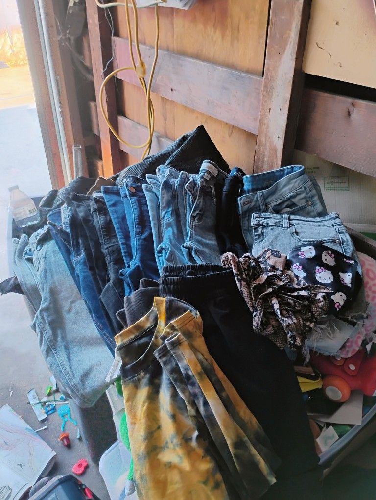 Clothes Girls