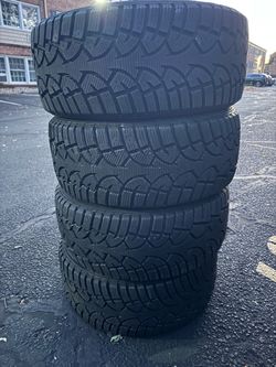 Set of 4 General Altimax Arctic 235/45R17 Winter Tires – Unused – Full Tread – 3PMSF