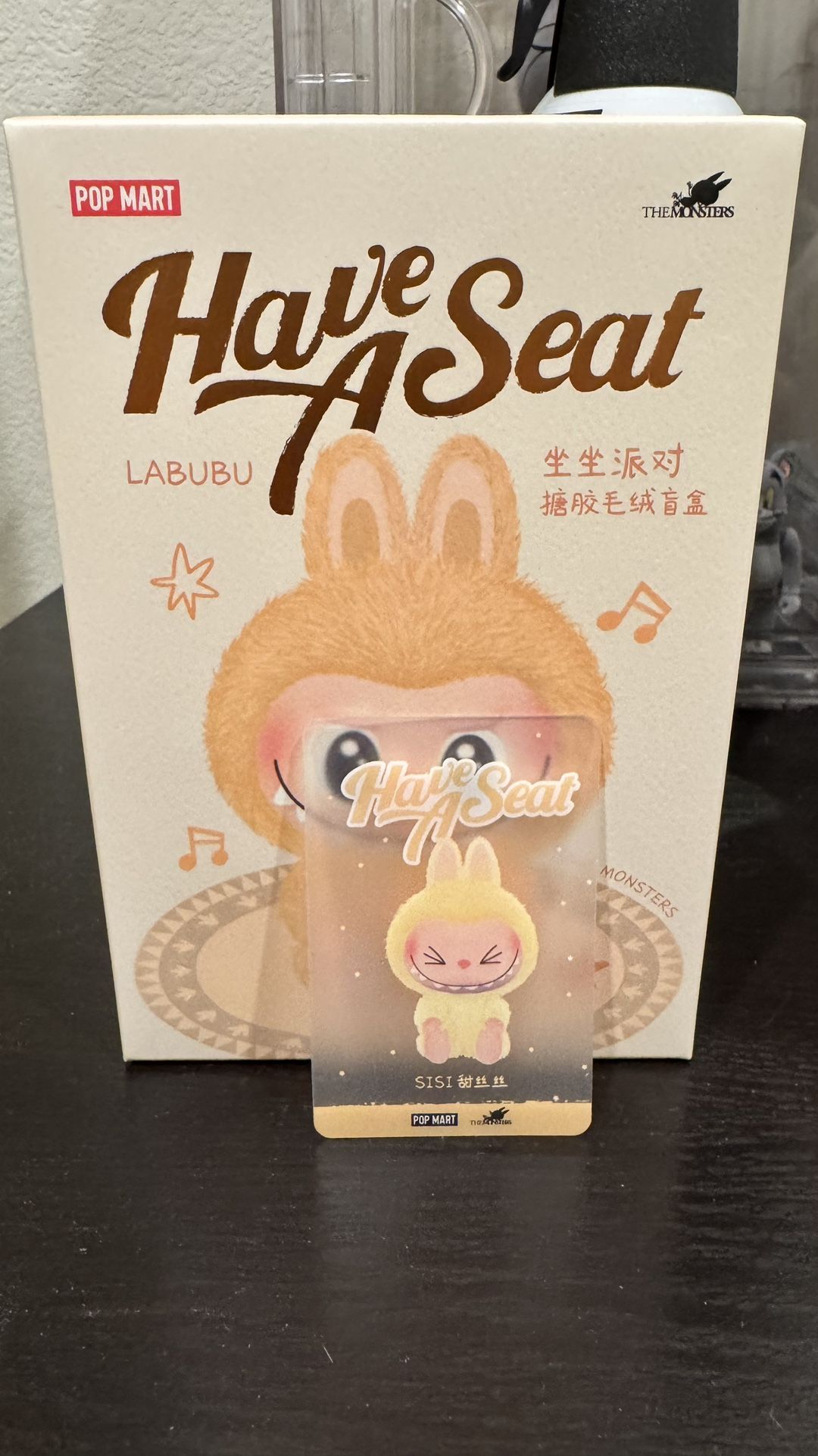 Labubu- Have A Seat - Sisi