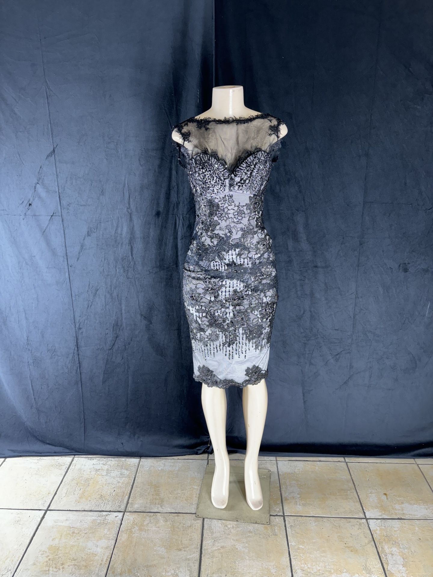 Mandalay Dress Size 4