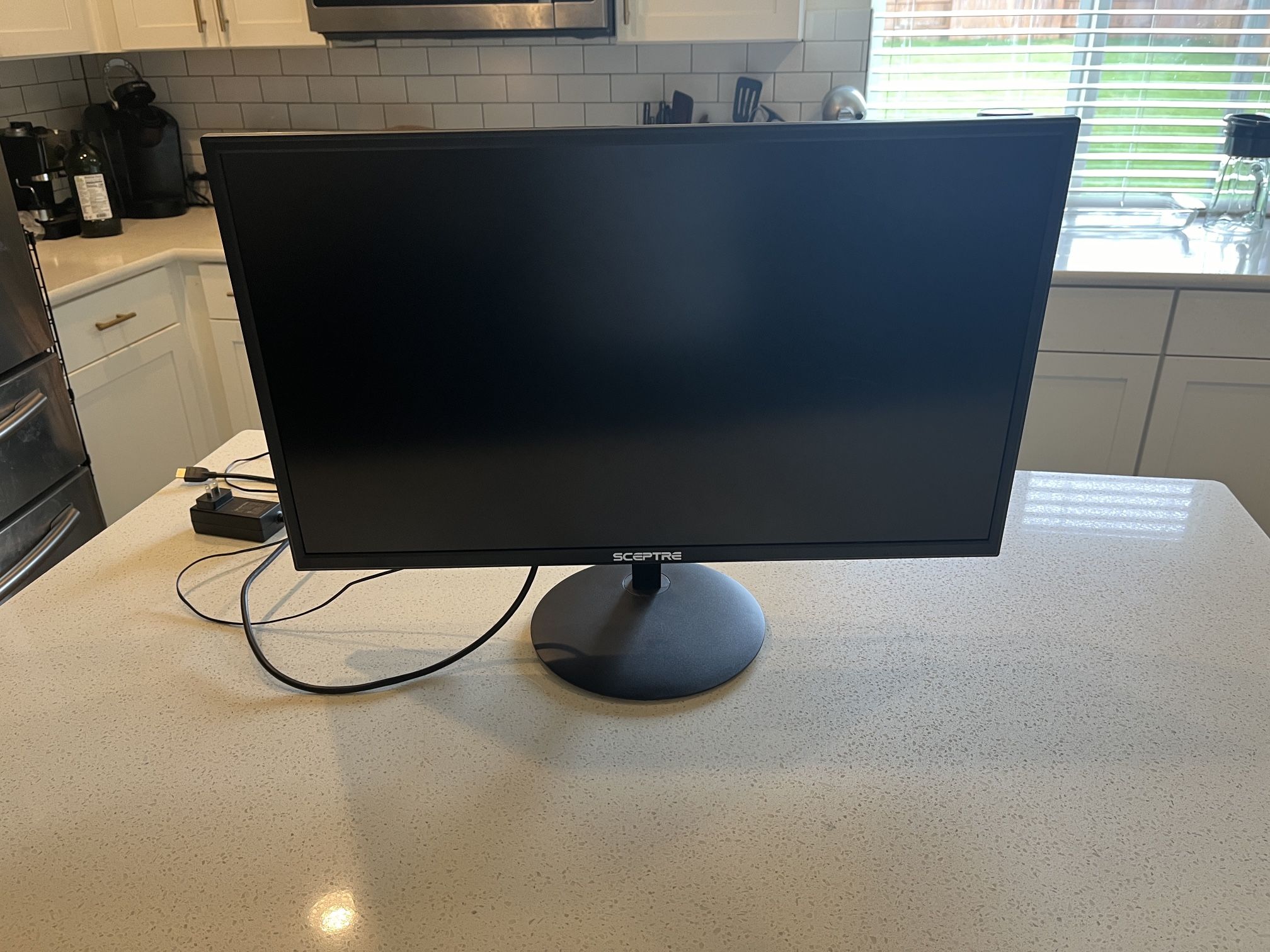 Sceptre F27 27" Slim IPS LED Monitor HDMI VGA 1080P