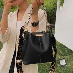 Luxury Bucket Cross Body Bag