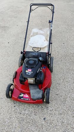 Toro lawnmower Self propelled recycler 22