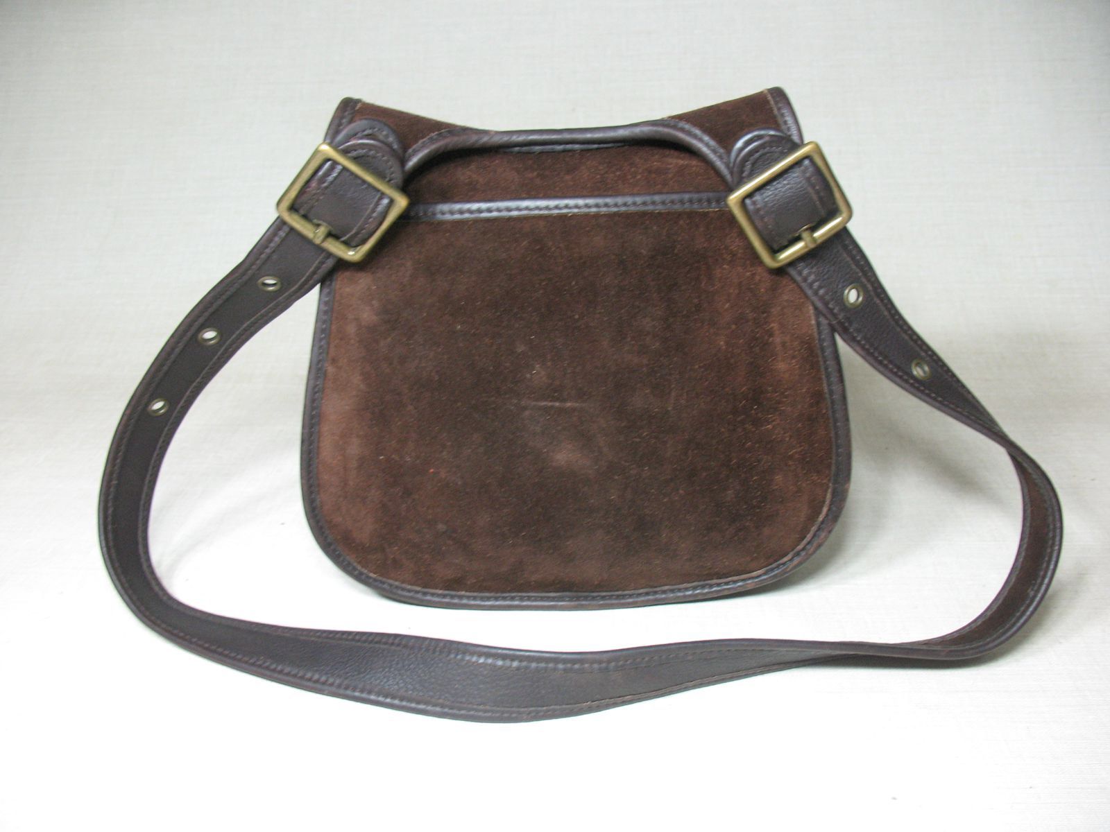 VINTAGE 100% AUTHENTIC COACH BERKELEY CRESCENT SADDLE BAG