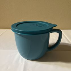 CW by Corning Ware 20 oz Stoneware Soup Mug with Seal Lid Meal Hot Handle