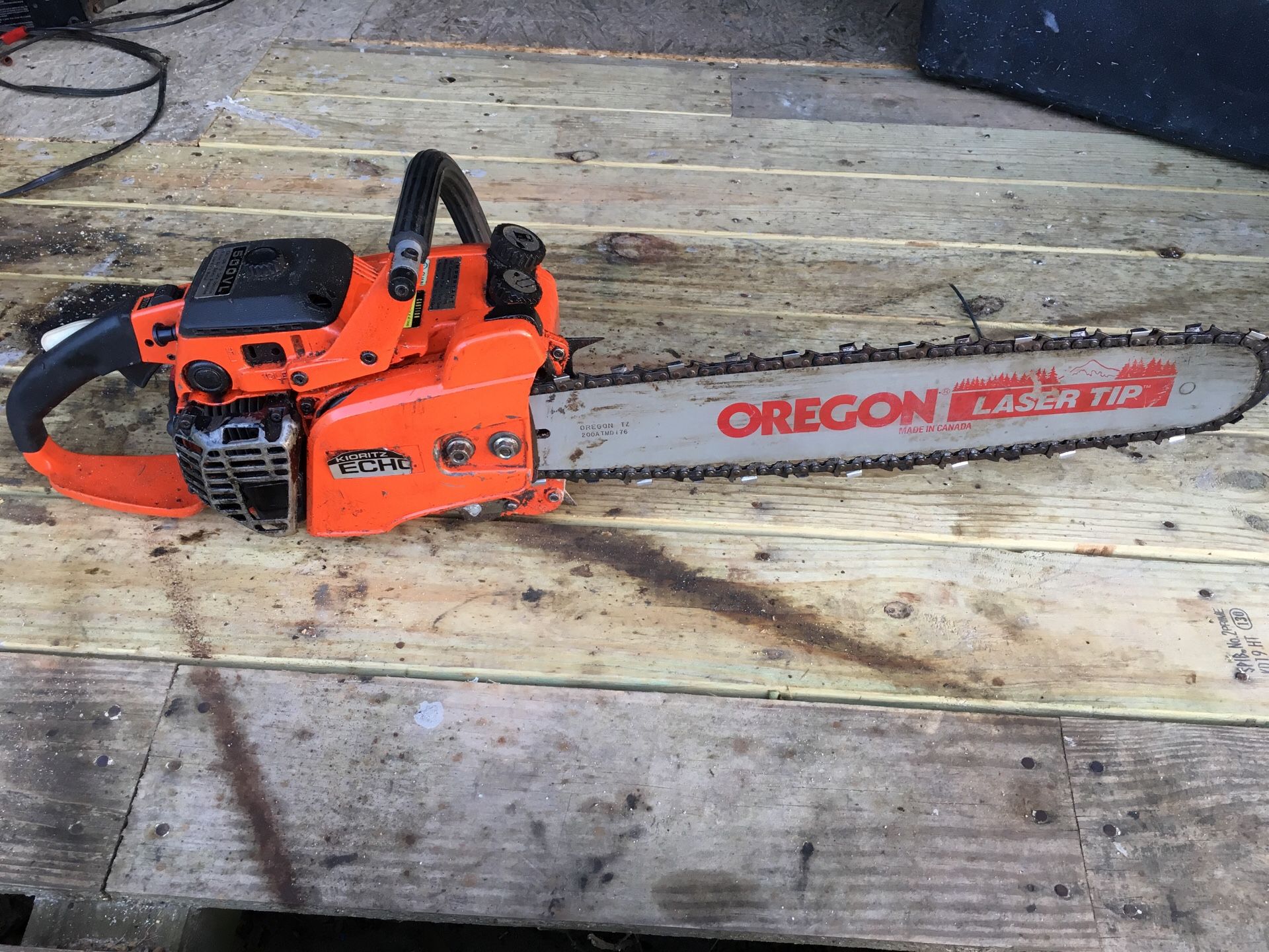 500VL Echo chainsaw 87G1 works good for Sale in Angier NC OfferUp