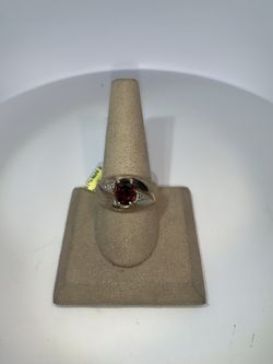 10K yellow gold Garnet and Diamond gents Fancy Ring 