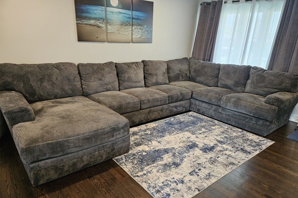 3 Piece Sectional Couch