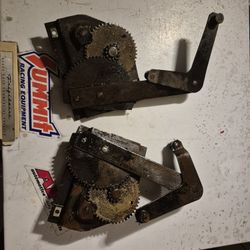 Mustang Window Hinges