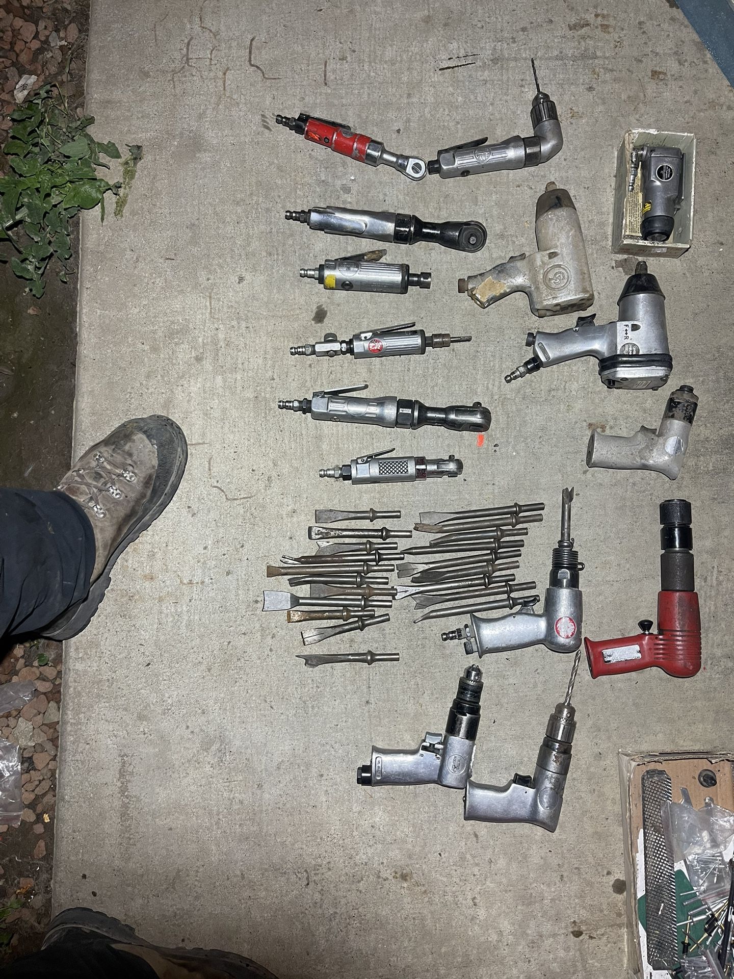 Pneumatic Tools