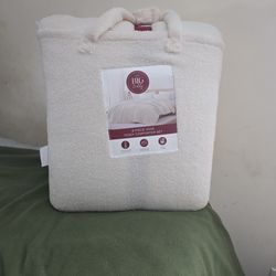 King Size Teddy Comforter  Set