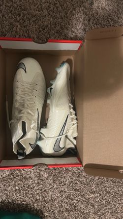 Nike untouchables