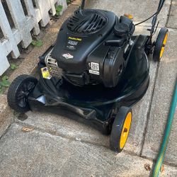 Lawnmower 