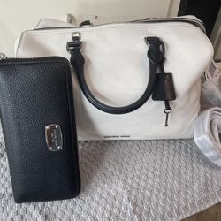 Micheal Kits Purse And Wallet 