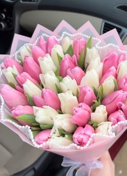Tulip bouquet