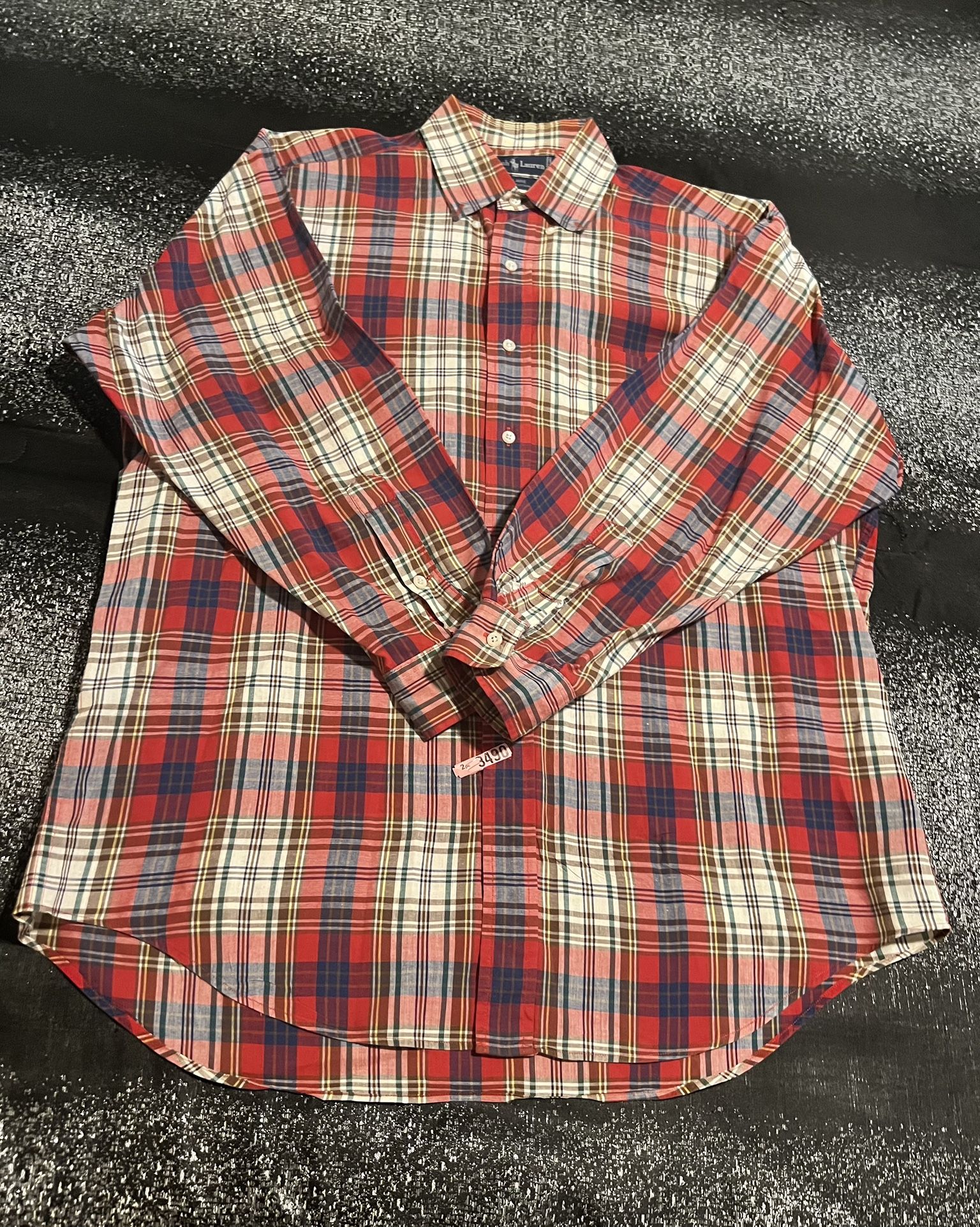 Mens medium Ralph Lauren 100% cotton long sleeve button up shirt