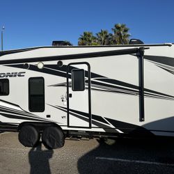 2022 Iconic Toy hauler 