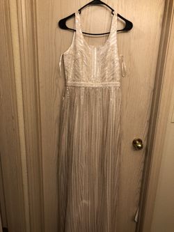 Beautiful gold prom dress