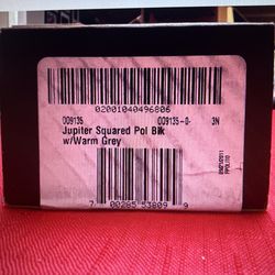 Oakley Jupiter Squared