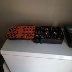 HOT WHEELS AND MATCH BOX CARS AND CARRING  CASE