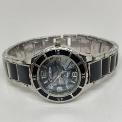 Castleton Women’s Wrist Watch Quartz analog 30mm Silver Black Tone UNTESTED—shipping Only—