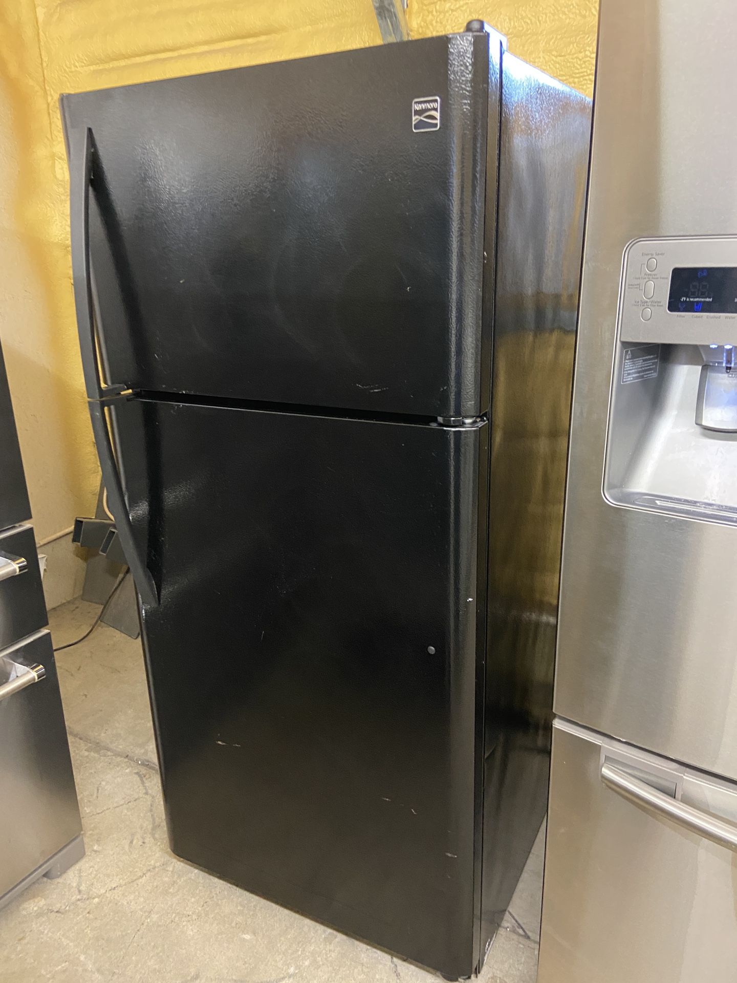 KENMORE BLACK TOP AND BOTTOM REFRIGERATOR