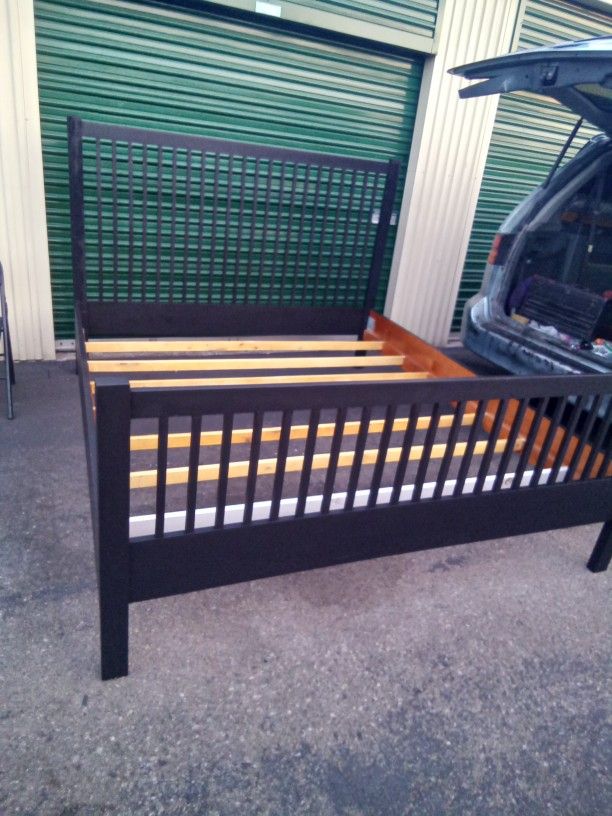 CAL KING BED FRAME WITH BOX SPRINGS for Sale in Riverside, CA OfferUp