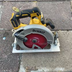 DEWALT XR Chainsaw 20V 