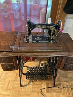 Antique Treadle Damascus Sewing Machine 